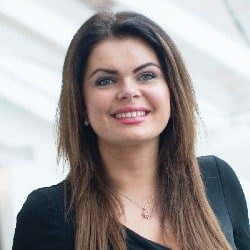 sarah boustouller headshot image